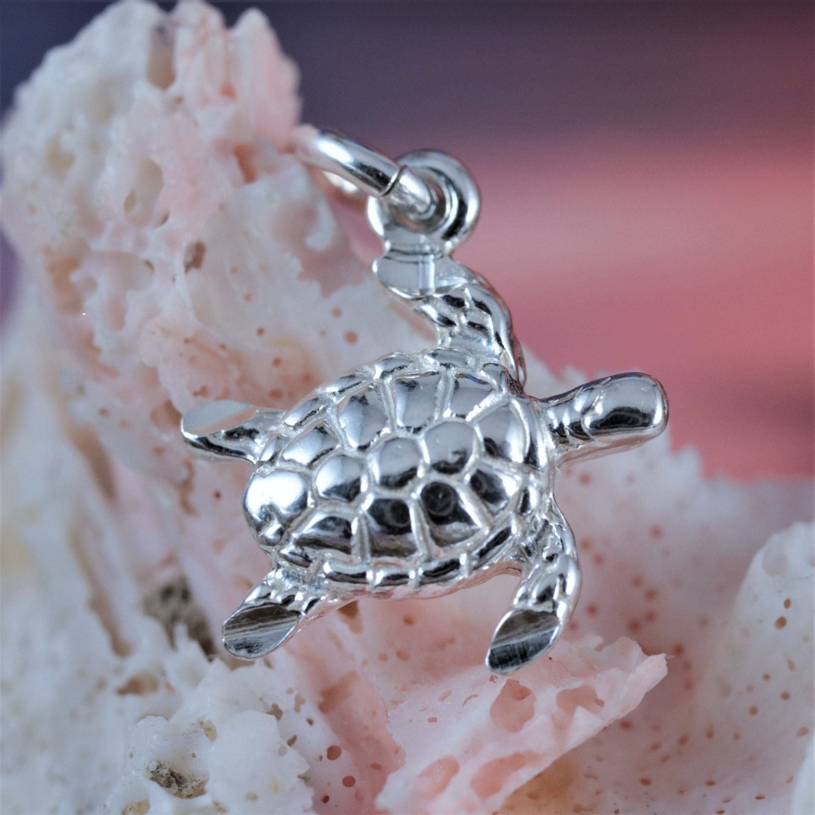 Silver Sea Turtle Pendant, 3/4