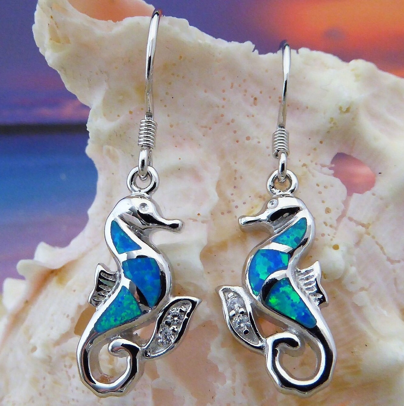 Silver Seahorse dangle earrings 1 3 8