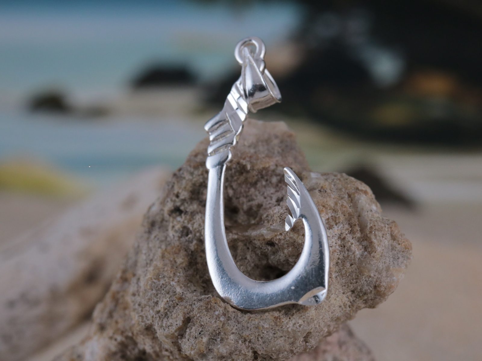 fidh hook charm Archives - Jewelry Network Inc