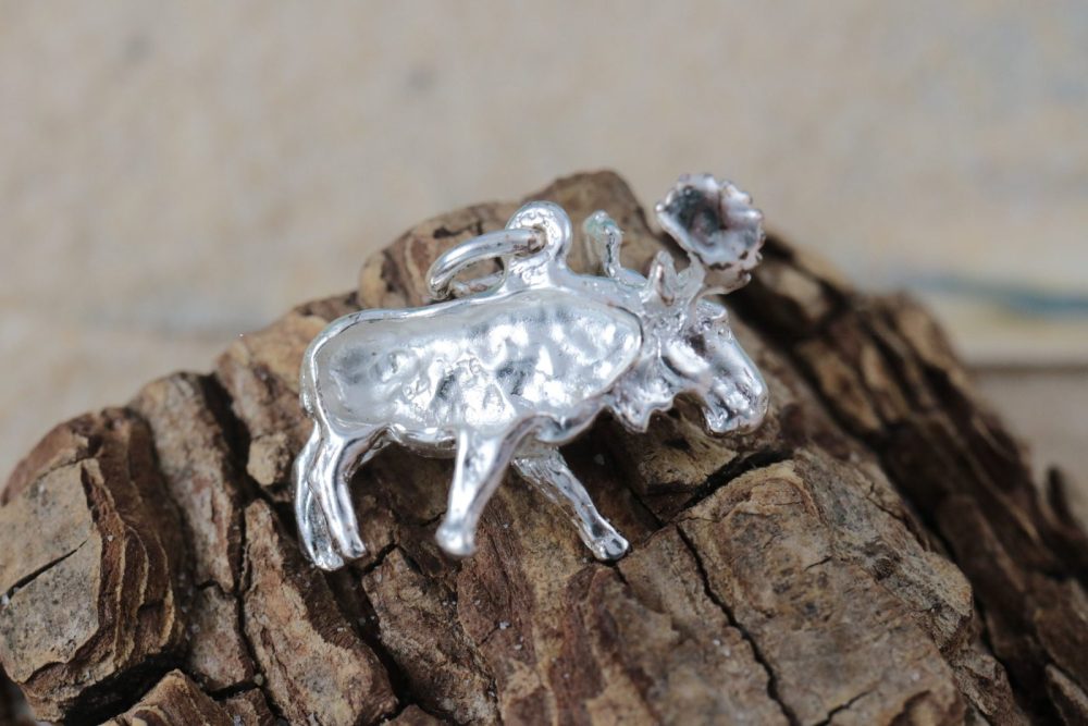 Silver Moose Pendant with Inlay